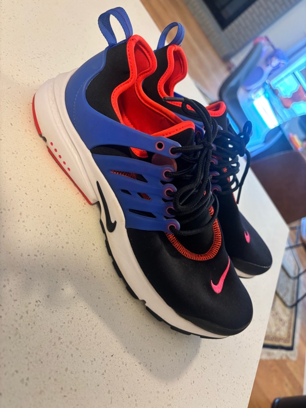 Nike Black Blue Red Athletic Sneakers